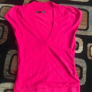 Woman’s Maurice’s shirt size small